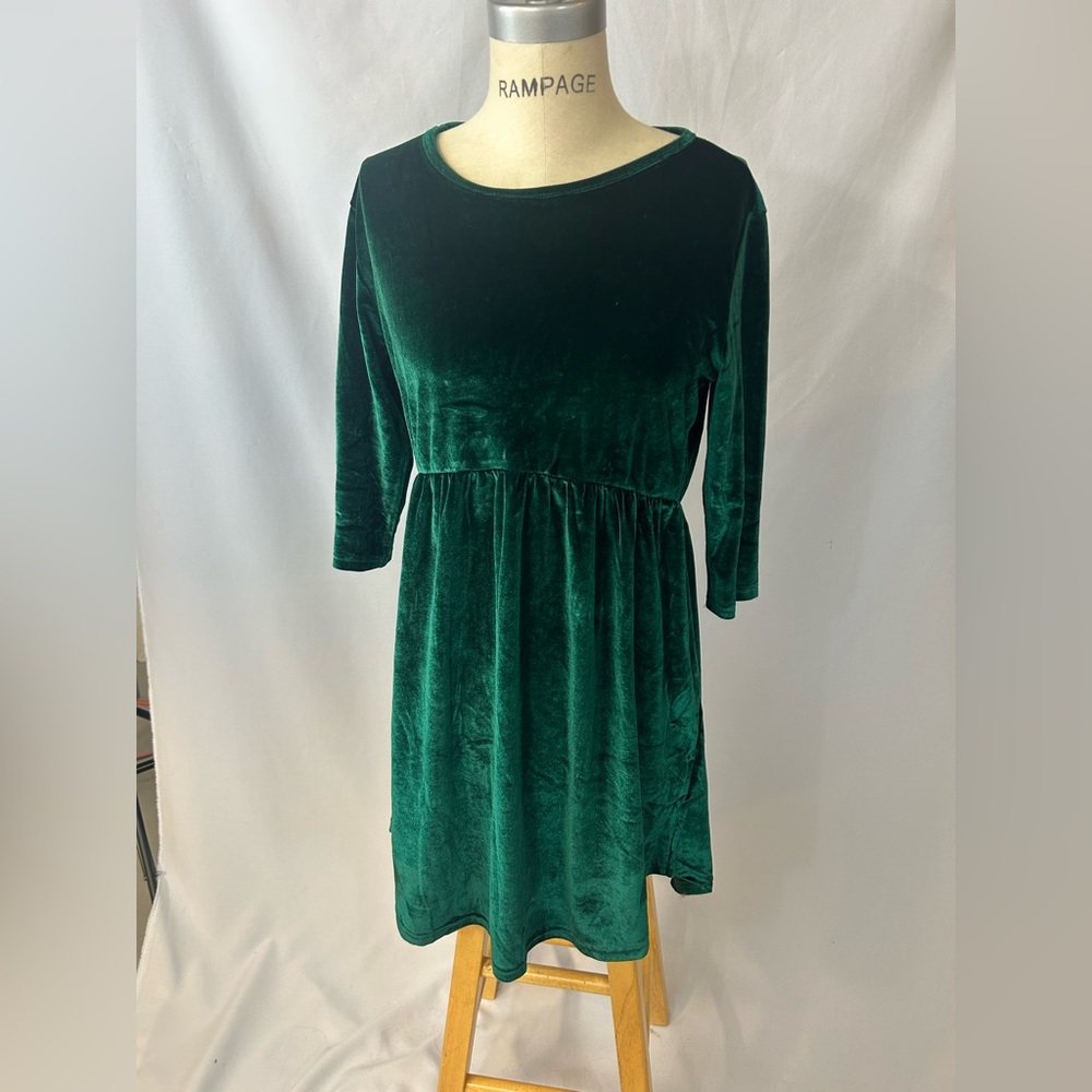 Green velvet dress